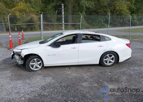 2018 Chevrolet Malibu 1Ls из США, поврежденный, VIN 1G1ZB5ST7JF277595